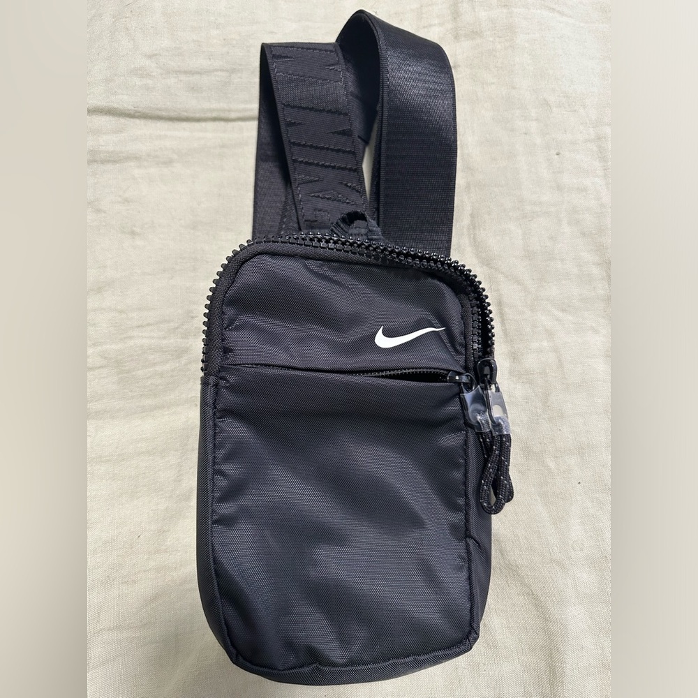 Nike crossbody bag